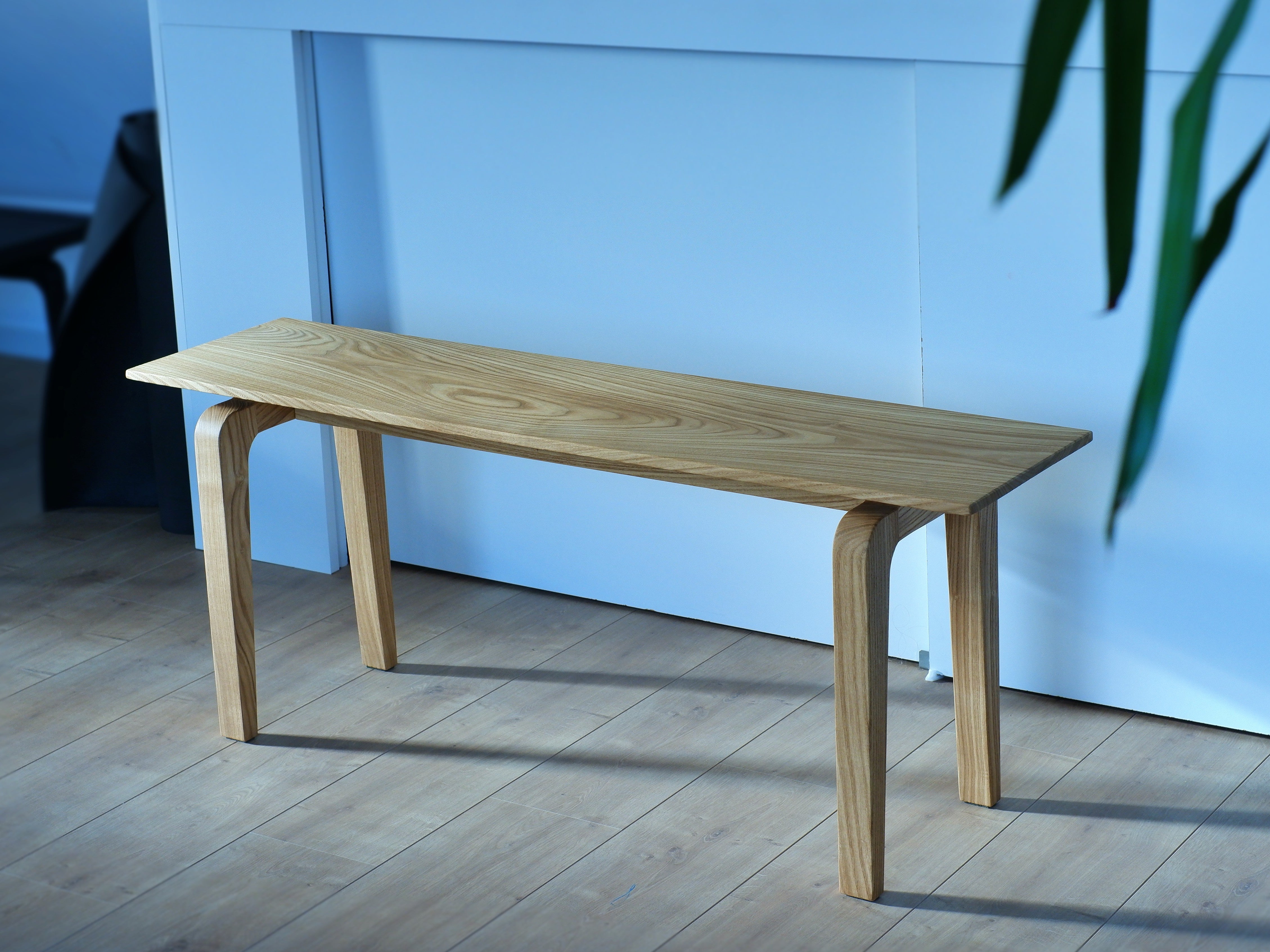 Massivholz Sitzbank aus Esche / Schnurbaum