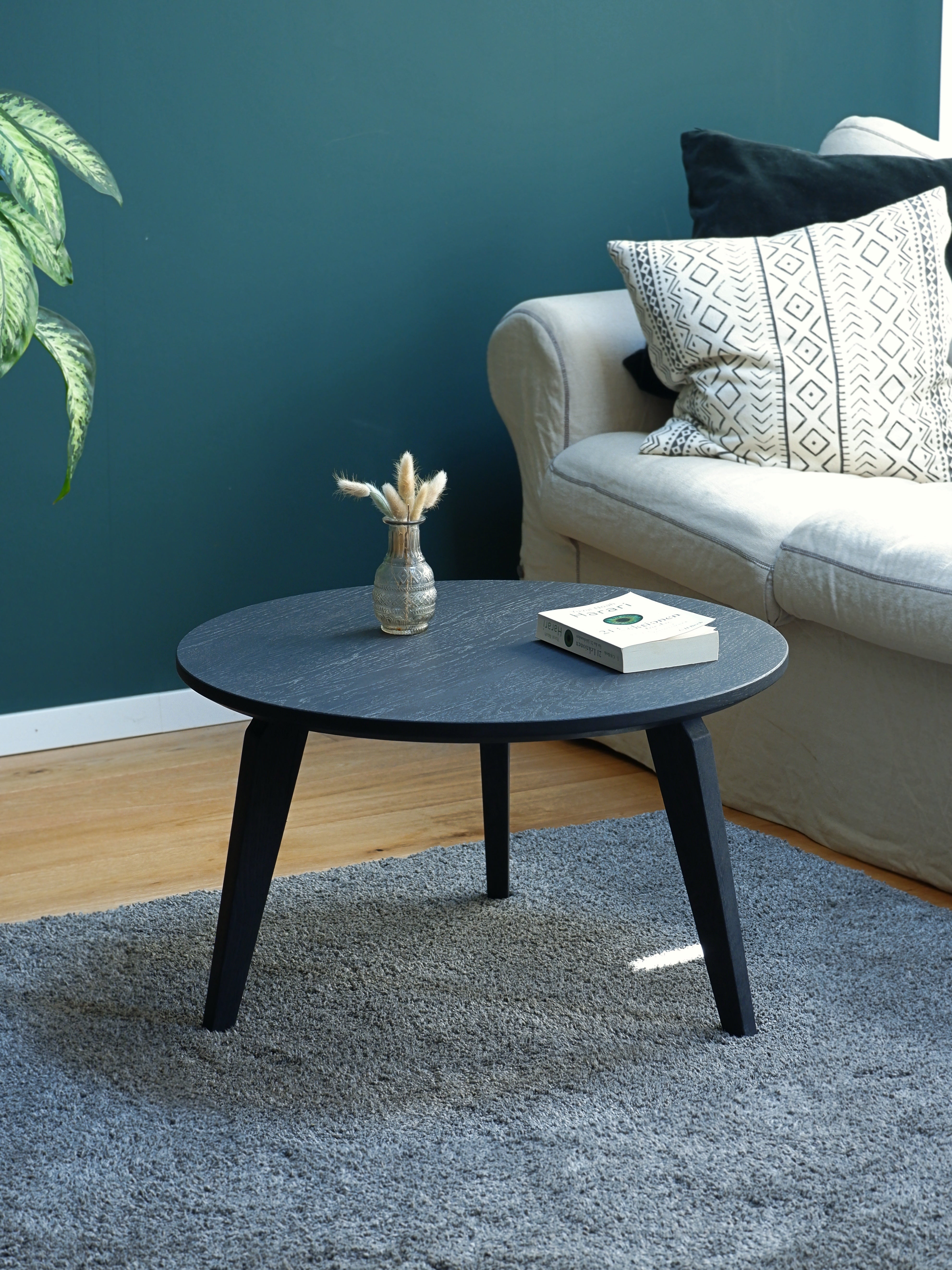 Runder Couchtisch 70cm⌀ aus Eichenholz