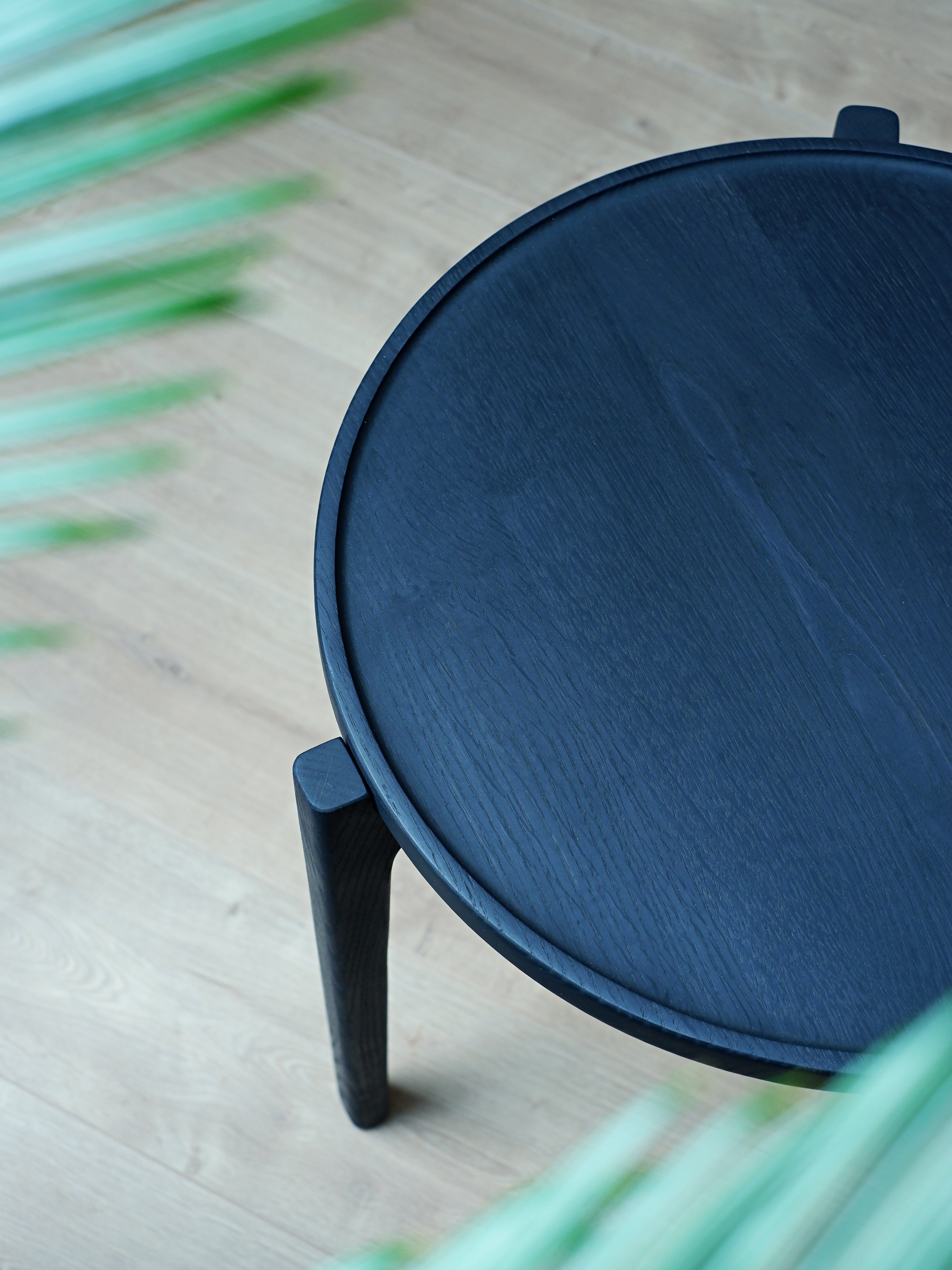 Runder Couchtisch 50cm⌀ aus Eichenholz