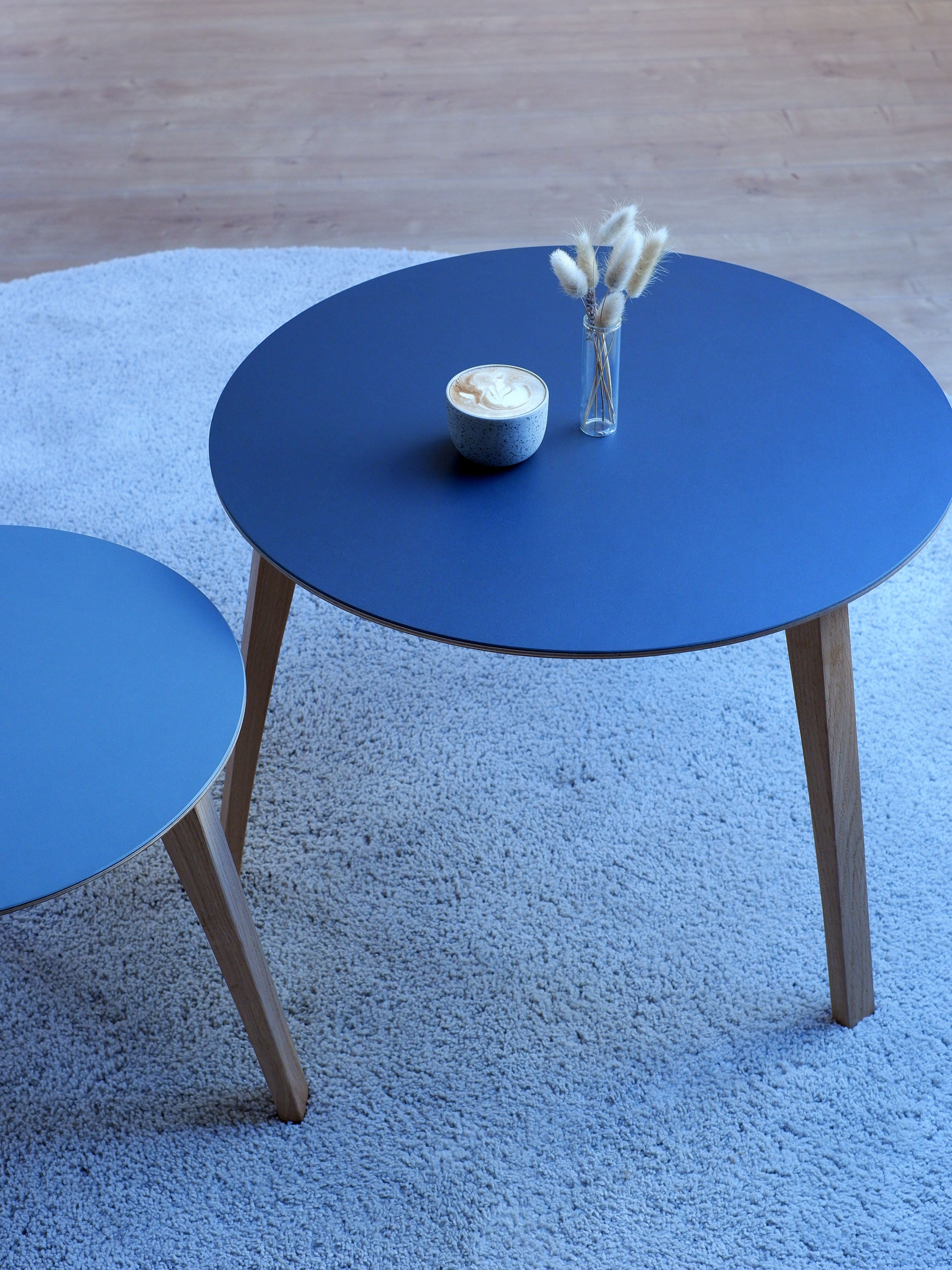 Beistelltisch 60&45cm ⌀ aus Eiche mit Linoleum Platte