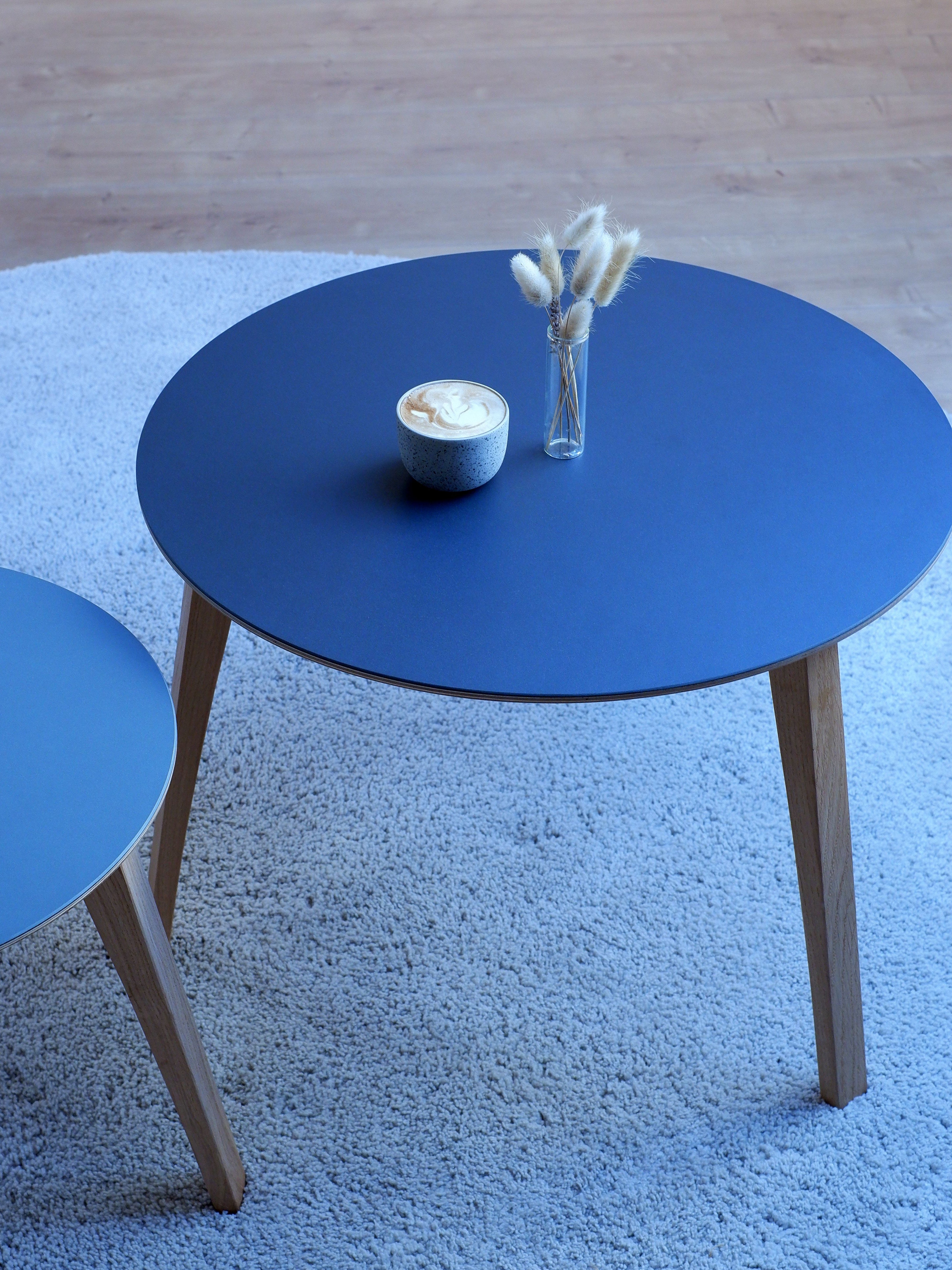 Beistelltisch 60&45cm ⌀ aus Eiche mit Linoleum Platte