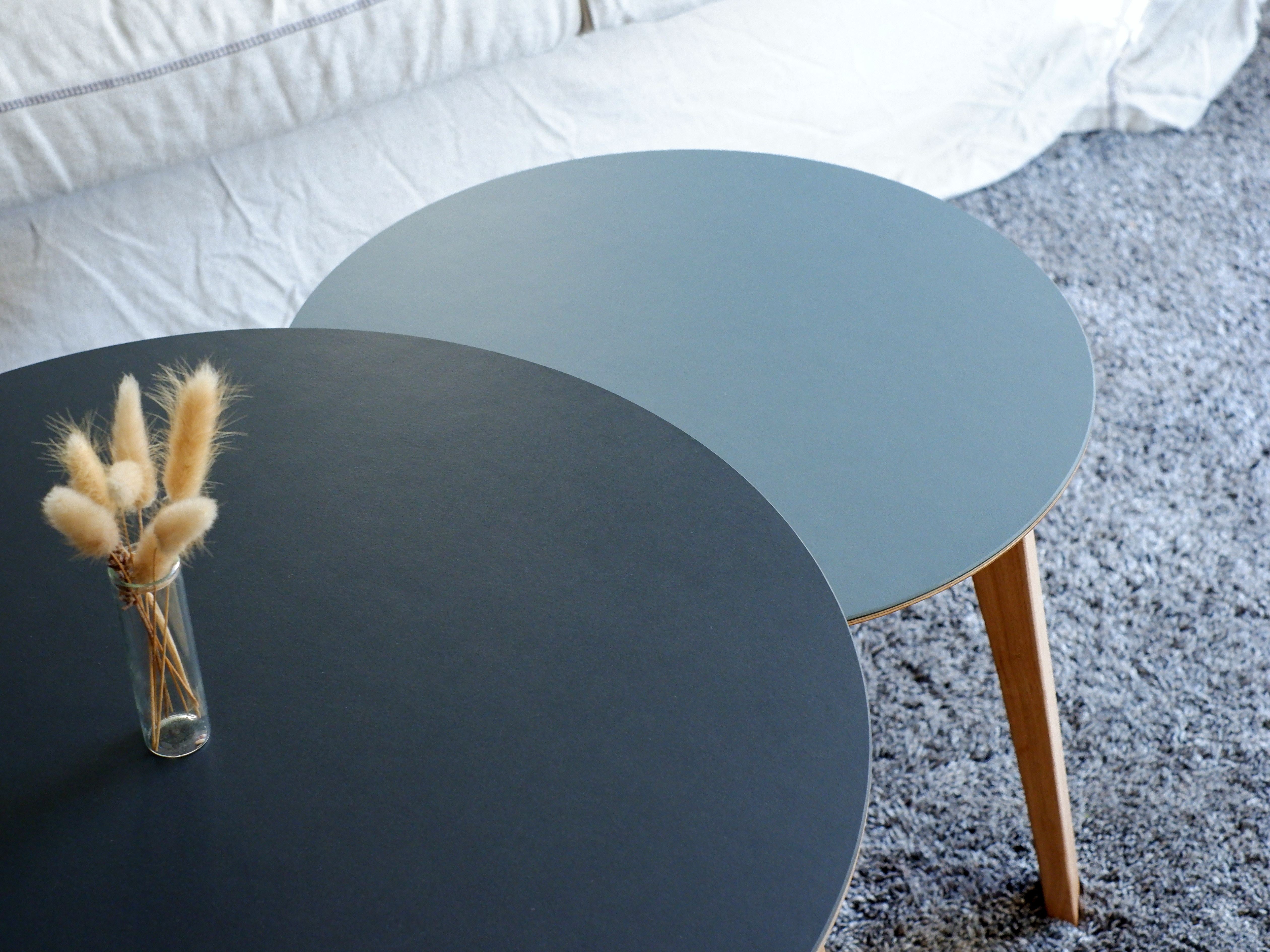 Beistelltisch 60&45cm ⌀ aus Eiche mit Linoleum Platte