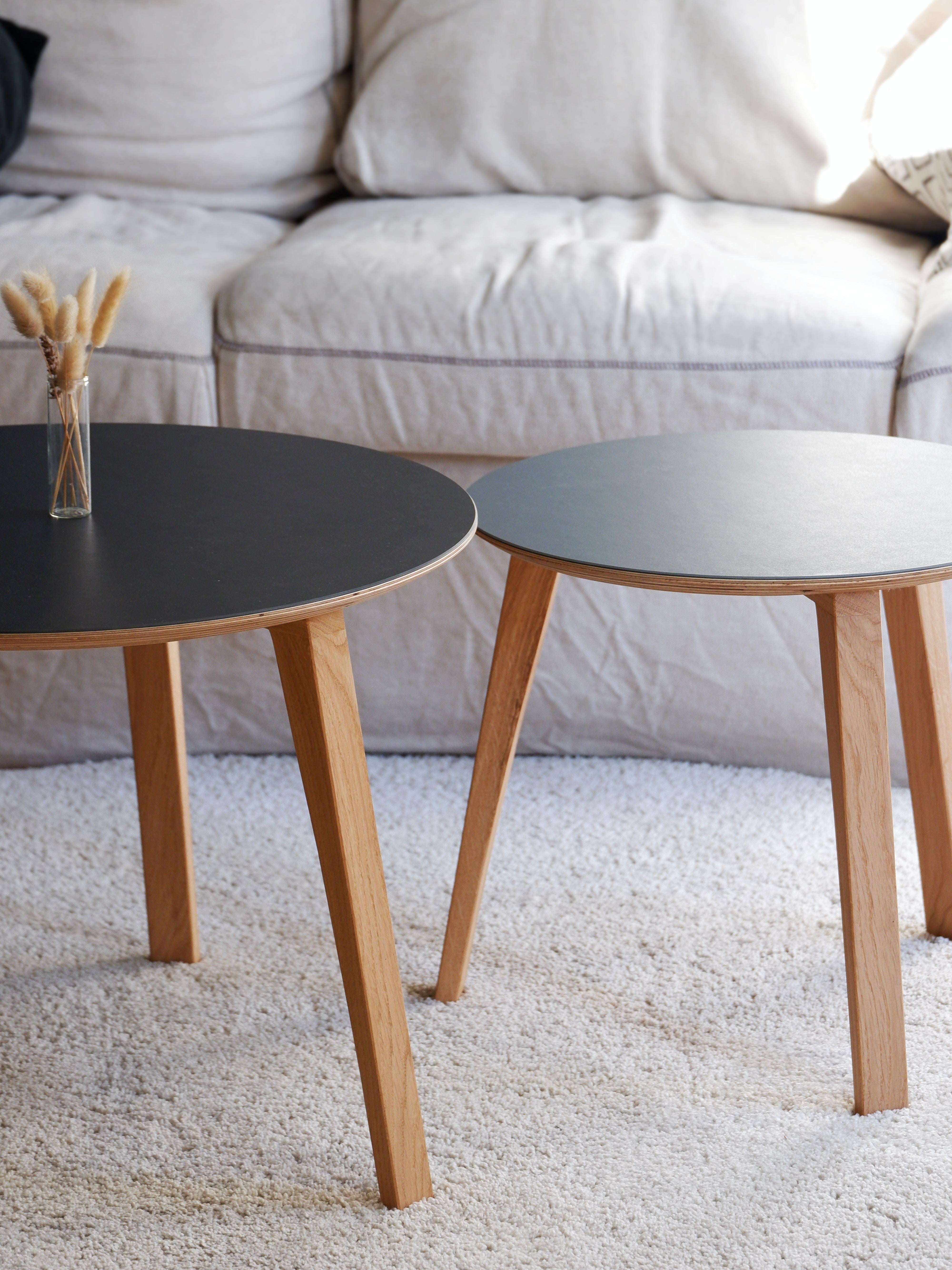 Beistelltisch 60&45cm ⌀ aus Eiche mit Linoleum Platte