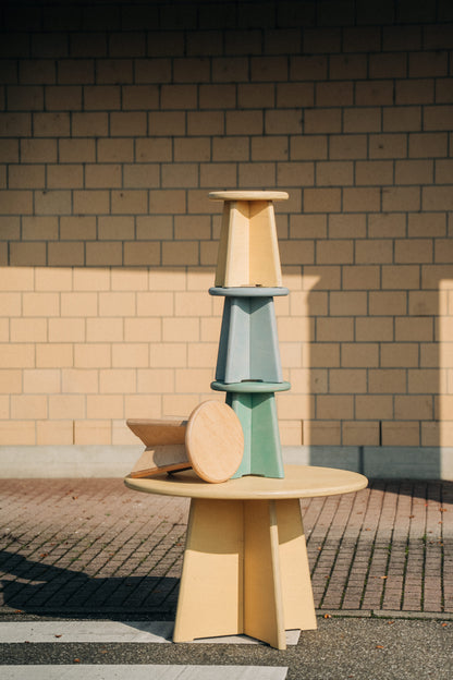 Rundes Esstisch-/Hocker Ensemble aus Multiplex Birkenholz handgefertigt in versch. Farben