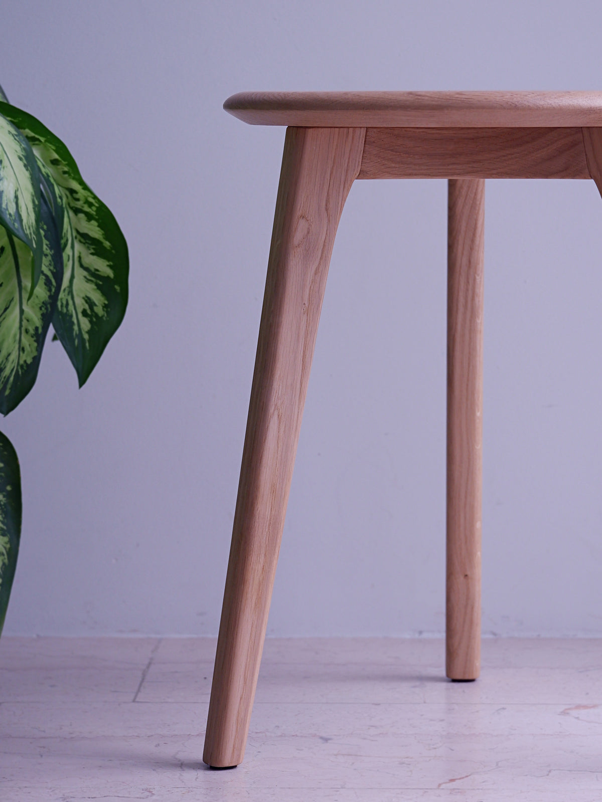 Massivholz Hocker 38cm ⌀ aus Eiche, Schnurbaum