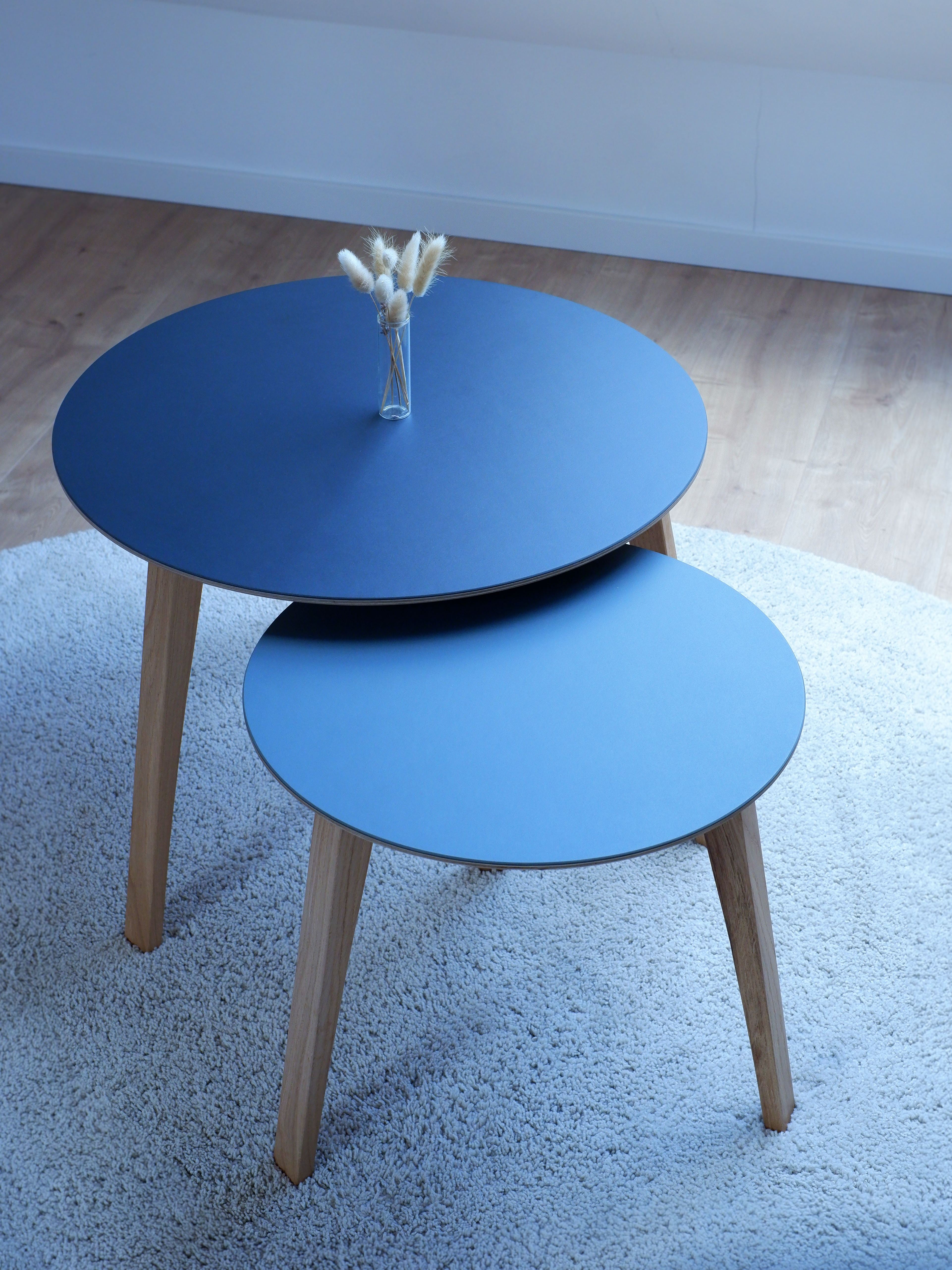 Beistelltisch 60&45cm ⌀ aus Eiche mit Linoleum Platte