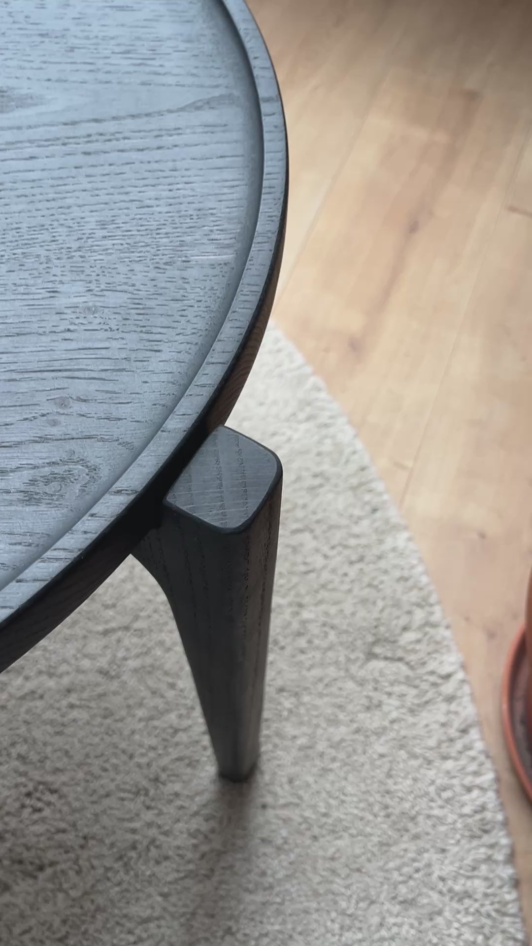 Beistelltisch 50cm ⌀ aus Eichenholz